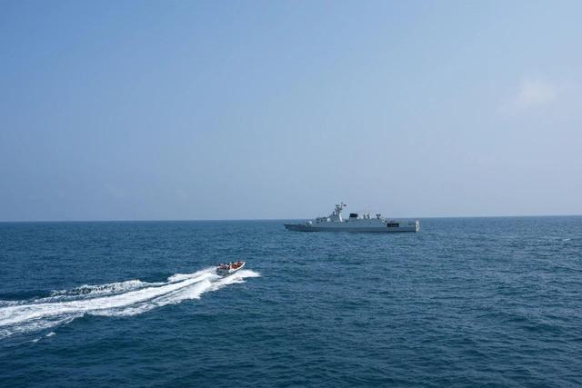 风暴登录：蓝天配战舰！海上实战演习动如风雷